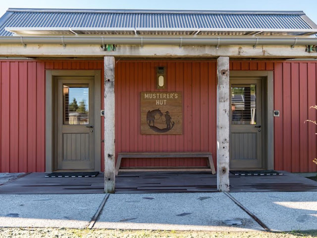 Headwaters Glenorchy Eco Lodge by null