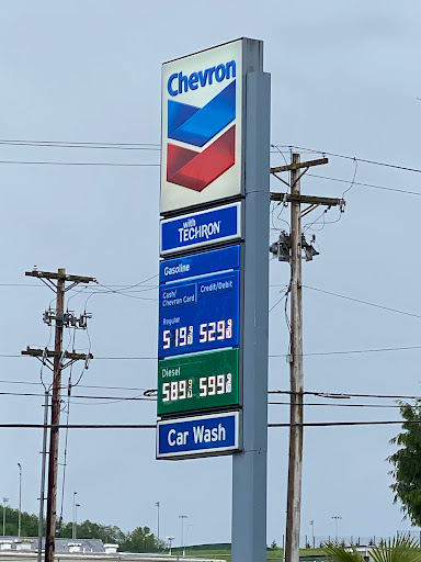 Twin Rivers Chevron & food mart - Thumbnail