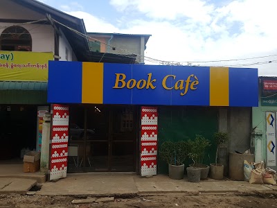 Photos of Book Caf&egrave;
