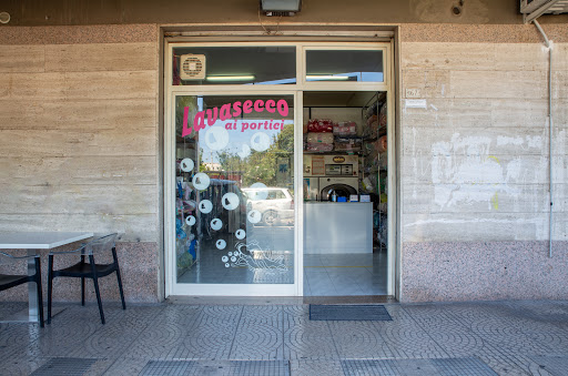 Lavanderia Lavasecco Pinto Ai Portici Siracusa - Thumbnail