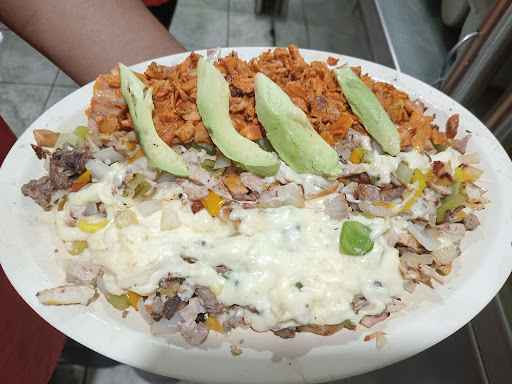 Taqueria Toritos Mixe Logo