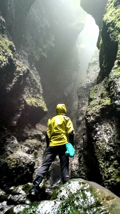 Photos of Rau&eth;feldsgj&aacute; ravine
