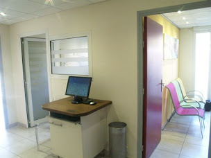 Photo n°10 de Dr Alain BIBAS à Marseille (Dentiste)