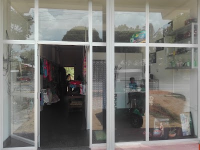 Photos of Heaven's Bridr Salon