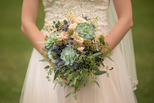 Fantastic Blooms Floral Preservation LLC - Thumbnail