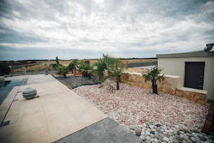 Photo n°3 de Côté pierres - Distributeur de matériaux et de pierres naturelles en Charente-Maritime à Arvert (Magasin de materiaux de construction)