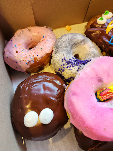 Voodoo Doughnut - Oak Grove - Thumbnail
