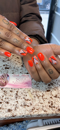 Tech Nail - Visual