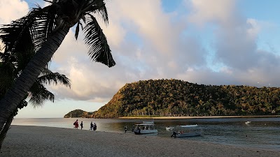 Photos of Naukacuvu Island