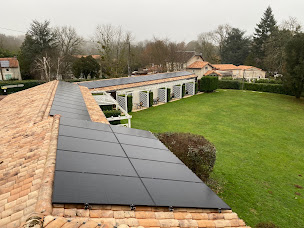 Photo n°1 de ENERSOLAIR à Val de Virvée (Usine de panneaux solaires photovoltaïques)