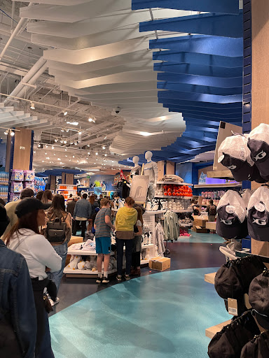 Georgia Aquarium Gift Shop - Thumbnail