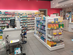 Photo n°16 de Pharmacie de la Tour Ronde à Mornant (Magasin de matériel médical)