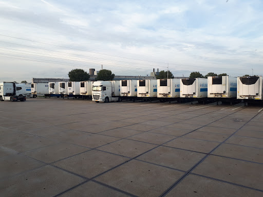 DFDS Nijmegen - Logistics Office & Warehouse Gallery - Netherlands