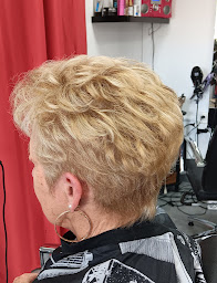 Photo n°15 de Coiffure de Meches avec Vous à Pouligny-Saint-Pierre (Salon de coiffure)