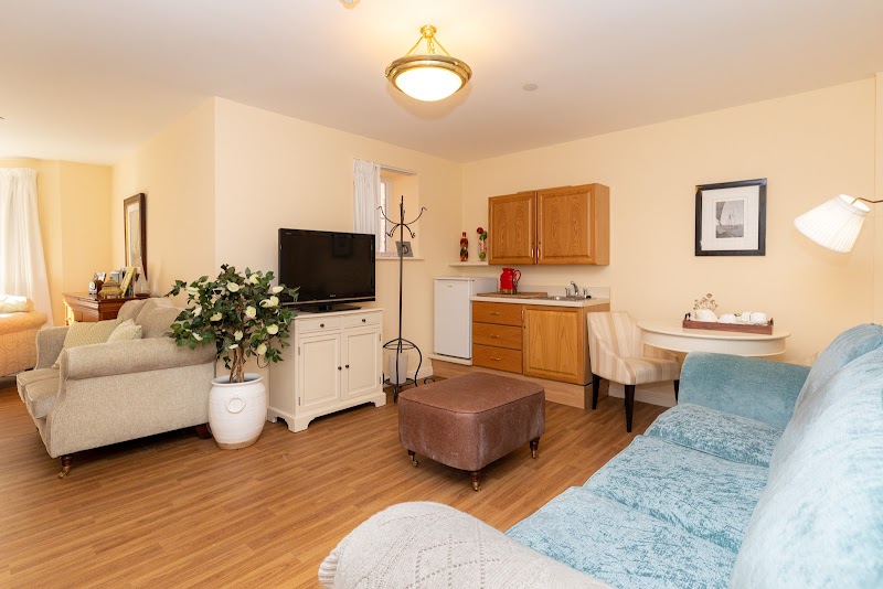 Foxland Grange Care Home - Care UK photo 2