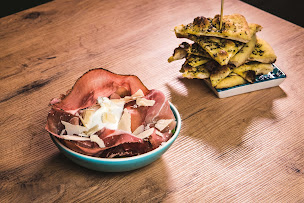 Photo n°25 de DELIZIA TRATTORIA - VILLEURBANNE à Villeurbanne (Pizzas à emporter)