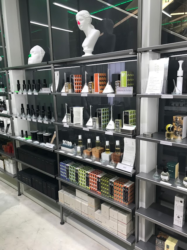 NOSE SHOP（ノーズショップ）新宿