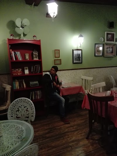 Photos of Melange Caf&eacute;