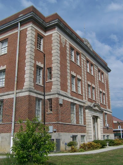 Perry County Courthouse