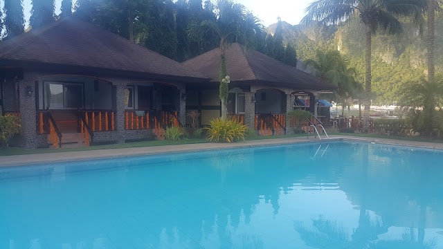 Elnido Garden Beach Resort