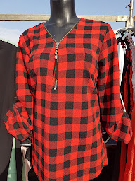 Photo n°3 de Lilas NANTUA à Nantua (Magasin de vêtements)