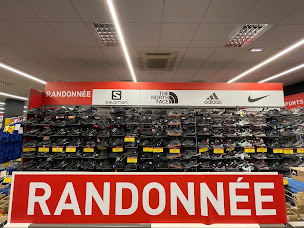 Photo n°25 de INTERSPORT OUTLET La Roche sur Yon à La Roche-sur-Yon (Magasin de vêtements de sport)