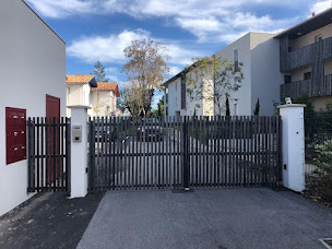 Photo n°7 de Automatismes Labadens - Pays Basque, Landes et Béarn à Anglet (Fournisseur de portes)