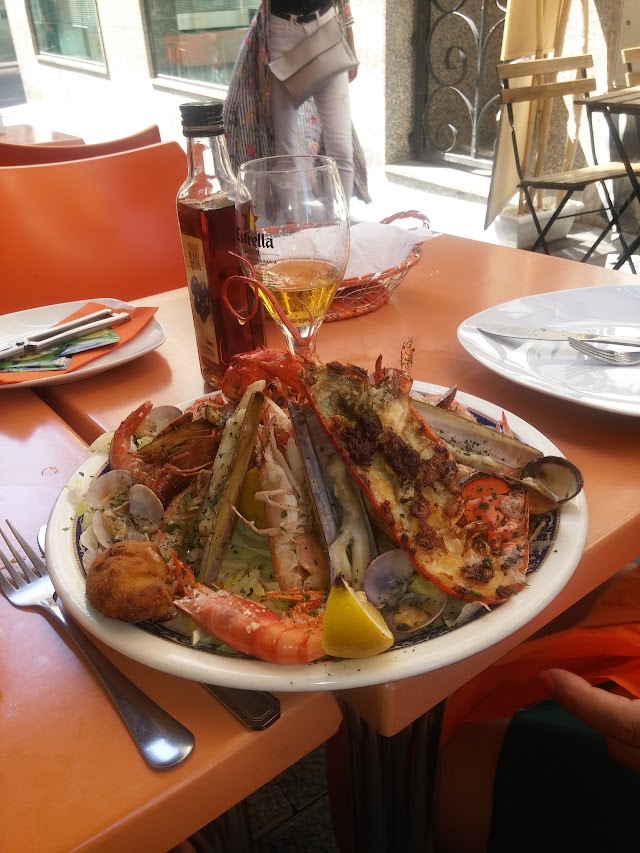 Bodega La Gallega De Roses