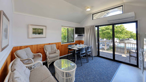 Rainbow Beach Holiday Village BP Service Station Gallery - Australia