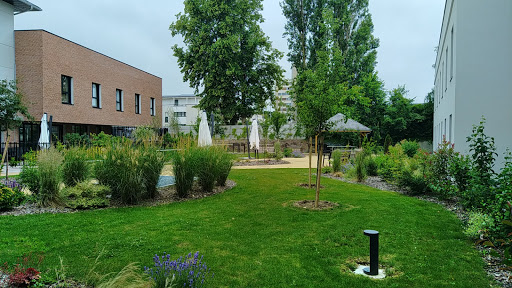 Photo de Ephad Les Jardins d'Henriville à Poulainville (80260)