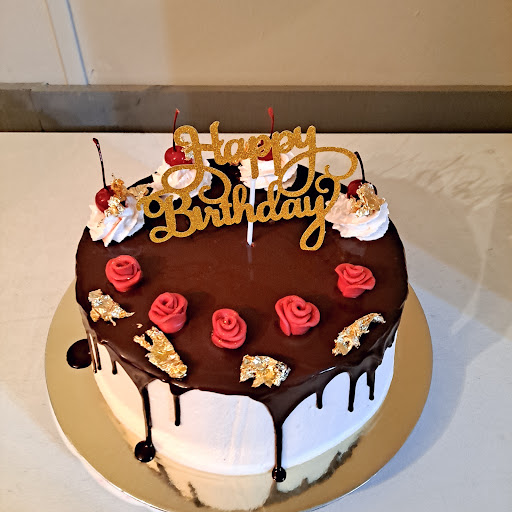 Lizzy Cakes - Visual
