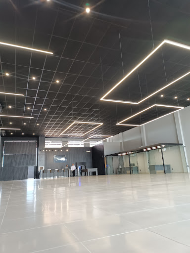 L. SERAVALLI INSTALAÇÕES ELÉTRICAS / Eletricista Maringá / Faz tudo Eletrica / instalador de perfil led maringa