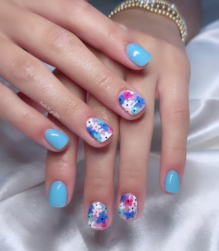 NAILS 79 - Visual