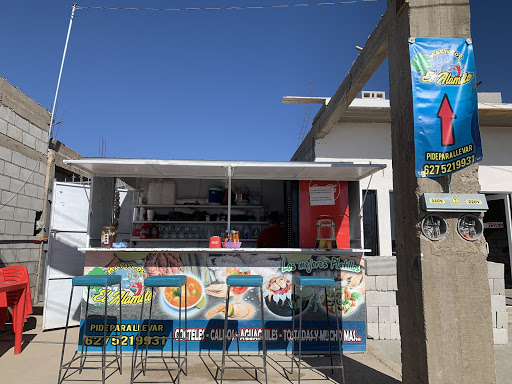 Mariscos El Alamito