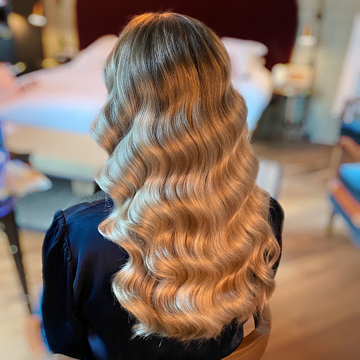 Lydia London Hair & Make-Up Artist