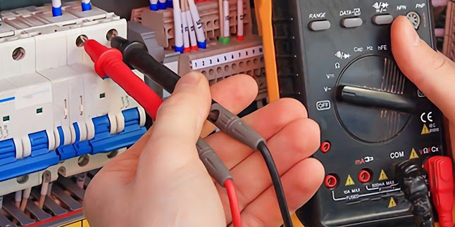 Comentarii opinii despre ELEKTRIK MICHAS / ΗΛΕΚΤΡΟΛΟΓΟΣ ΩΡΩΠΟΥ