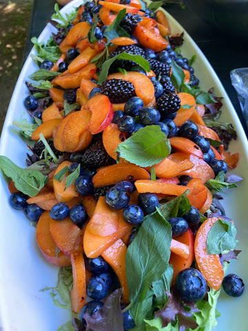 Meals 4 Heels by null