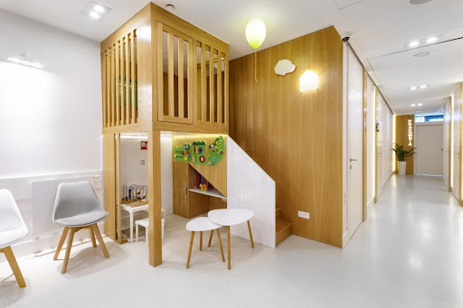 Stomatologia Tomasz Sak