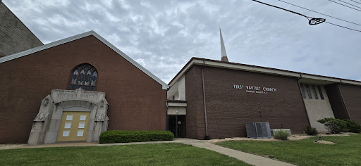 First Baptist Church of Fairview Heights - Thumbnail