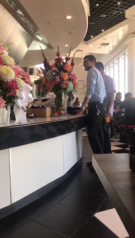 Vineyard cafe by null