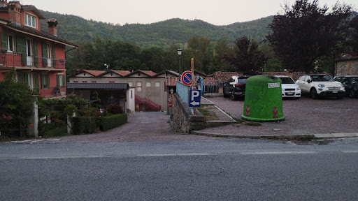 Parcheggio Via Roma