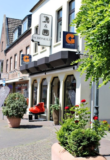 Schuh und Lederwaren Schönell