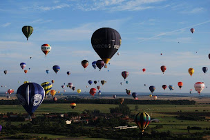 Photo n°9 de Air-Pegasus Montgolfieres à Bailleau-Armenonville (Agence de vols touristiques en montgolfière)
