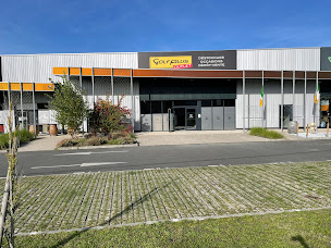Photo n°10 de Golf Plus Outlet Bordeaux à Le Haillan (Magasin d'articles d'occasion)