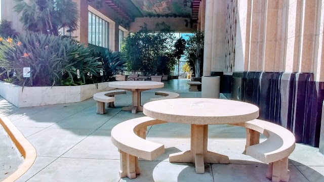 Bullocks Wilshire Building