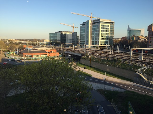 Reading Station