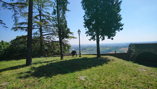 Parco via Santissima Trinità Gallery - Italy