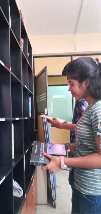 Esoft Metro Campus Kurunegala North Western 94 377 572 572 Sri Lanka
