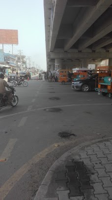 Shaheen Chok Bus Stop gujrat