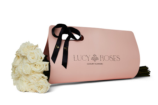Lucy Roses Luxury Flowers - Thumbnail